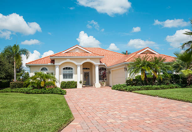 Best Decorative Driveway Pavers  in Lawrence, NY